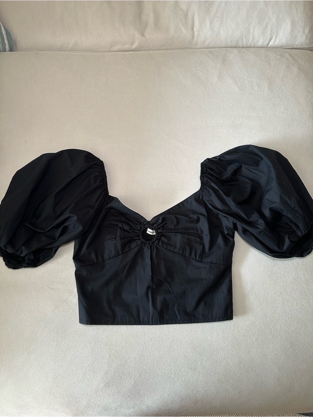 Abercrombie keyhole puff sleeve top